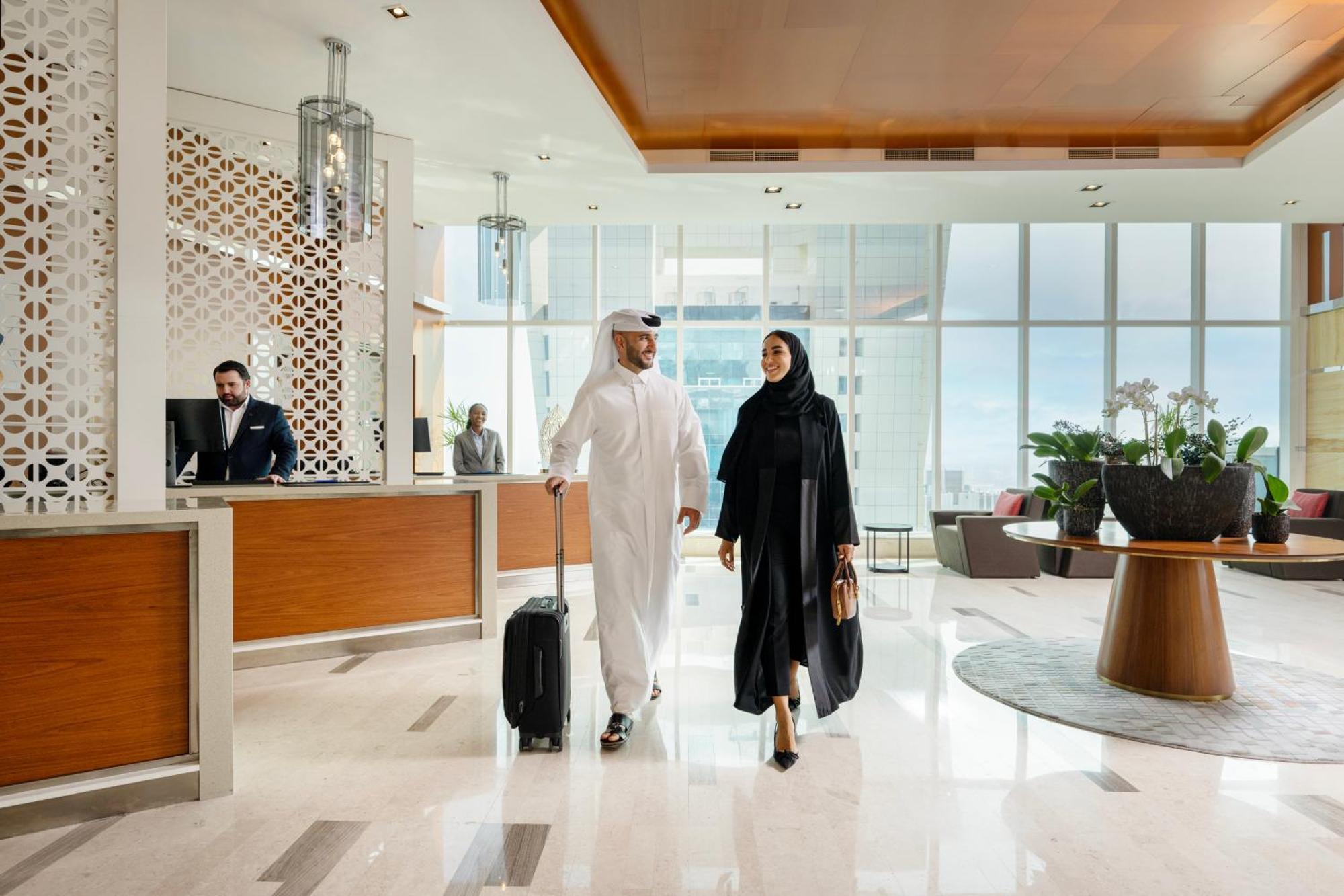 Delta Hotels By Marriott City Center Doha Exterior foto The lobby of the hotel
